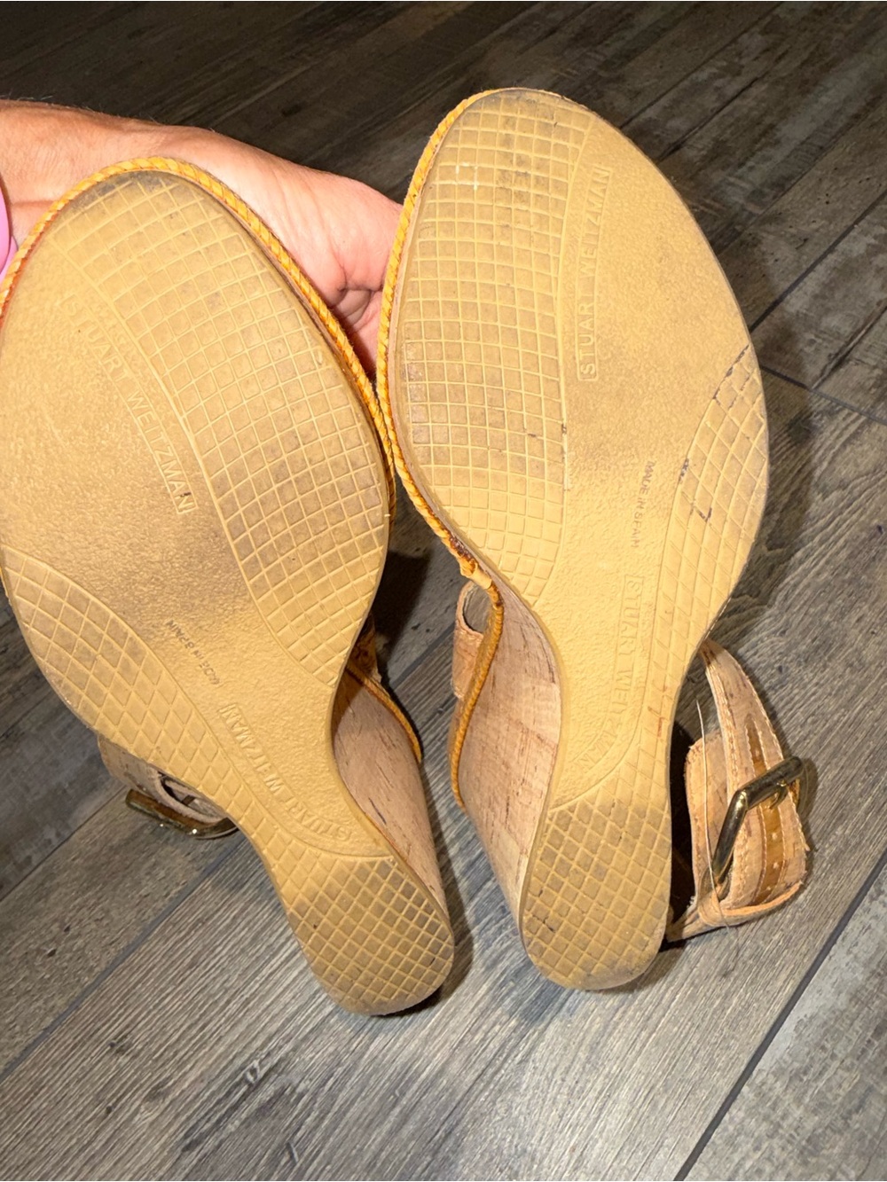 Stuart Weitzman Size 8 Pre~Owned - Picture 5 of 6